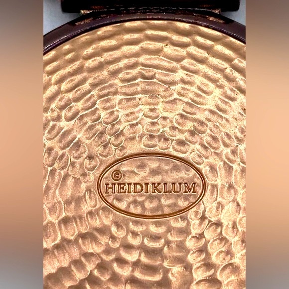 Heidi Klum Wildlife Round Pendant Necklace  Rose Good/Copper Tone Measures 28” - Picture 2 of 10